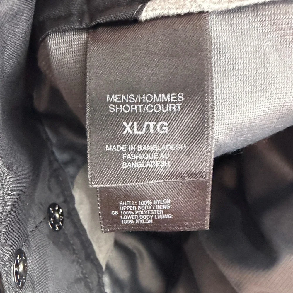 The North‎ Face HyVent Mens XL Short Black Ski Snowboard Pants Waterproof Cargo